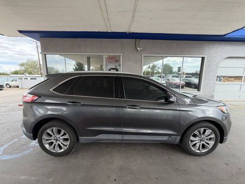 Used 2019 Ford Edge Titanium w/ Equipment Group 301A FWD image 9