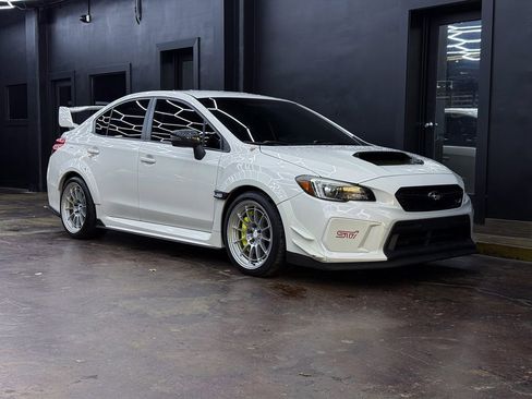 Used 2018 Subaru WRX STI image 11