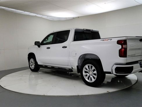 Used 2026 Chevrolet Silverado 1500 Custom AWD/4WD image 5