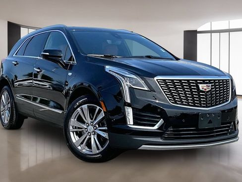 Used 2024 Cadillac XT5 Premium Luxury w/ Technology Package AWD/4WD image 11