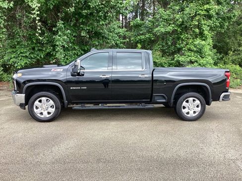 Used 2022 Chevrolet Silverado 2500 LTZ image 6