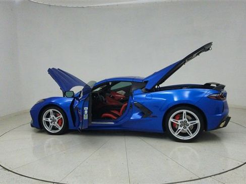 Used 2021 Chevrolet Corvette Stingray Preferred Cpe w/ Z51 Performance Package image 64