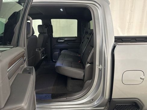 Used 2024 Chevrolet Silverado 3500 High Country w/ Technology Package image 14