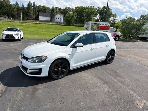 Used 2017 Volkswagen GTI S FWD image 4