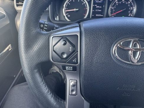 Used 2022 Toyota 4Runner Limited image 18