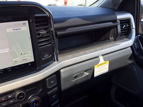 New 2026 Ford F350 XLT w/ XLT Premium Package image 39