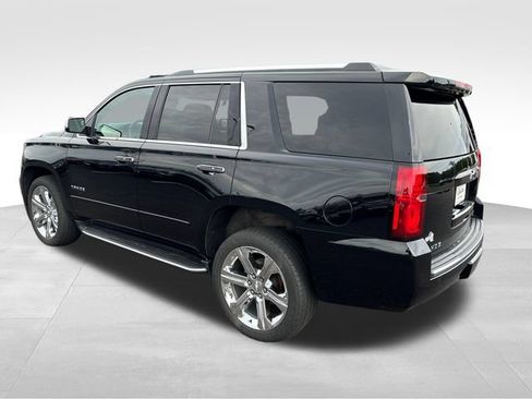 Used 2019 Chevrolet Tahoe Premier AWD/4WD image 3