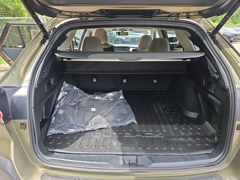 Certified 2024 Subaru Outback Premium w/ Popular Package #1A AWD/4WD image 12