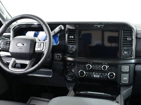 New 2026 Ford F450 Lariat w/ Lariat Ultimate Package AWD/4WD image 8
