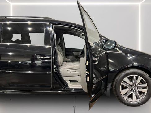 Used 2015 Honda Odyssey Touring image 17