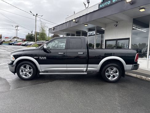 Used 2013 RAM 1500 Laramie w/ Convenience Group AWD/4WD image 3