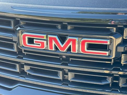 New 2026 GMC Acadia Elevation w/ Super Cruise Package image 6