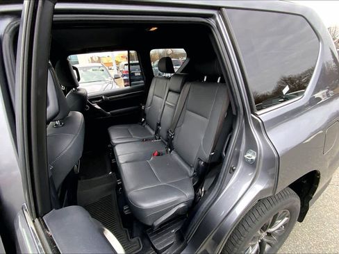 Used 2023 Lexus GX 460 Premium w/ Premium Plus Package image 21