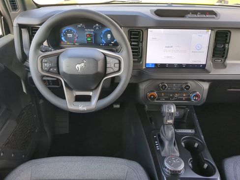 New 2025 Ford Bronco 4-Door image 14