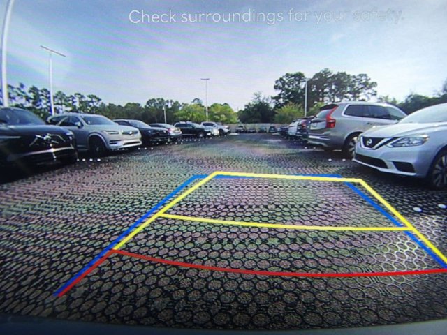 Certified 2026 Hyundai Santa Fe SE FWD image 18