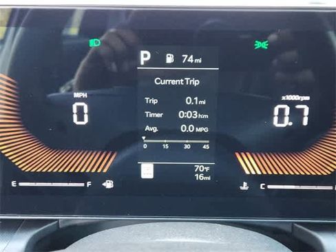 Used 2025 Kia K4 LX image 12