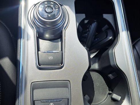 Used 2022 Ford Edge SEL w/ Convenience Package AWD/4WD image 23