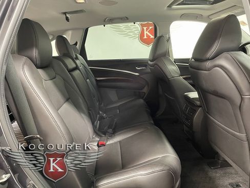 Used 2016 Acura MDX SH-AWD image 22