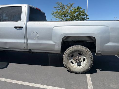 Used 2018 Chevrolet Silverado 2500 W/T w/ WT Fleet Convenience Package AWD/4WD image 9