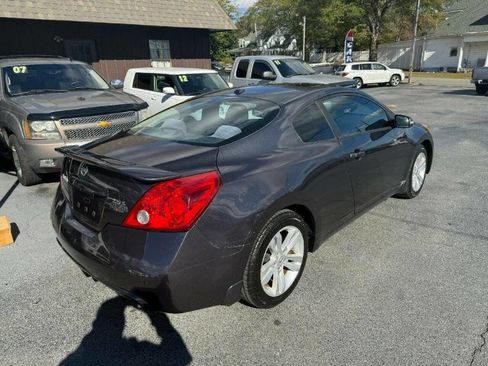 Used 2011 Nissan Altima 2.5 S w/ 2.5S Premium Pkg image 4