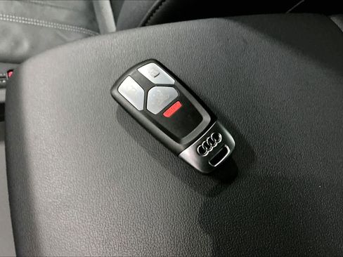 Certified 2023 Audi Q5 2.0T Premium Plus w/ Premium Plus Package image 13