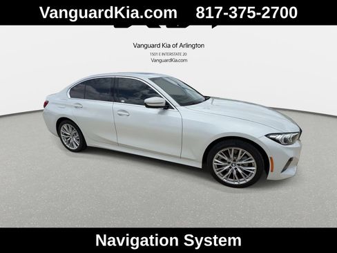 Used 2024 BMW 330i xDrive Sedan AWD/4WD image 2