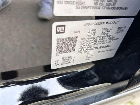 Certified 2024 GMC Sierra 1500 SLT image 20