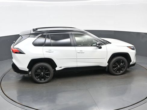 Used 2023 Toyota RAV4 XSE AWD/4WD image 43