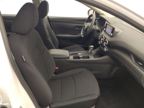 Used 2025 Nissan Sentra S image 21