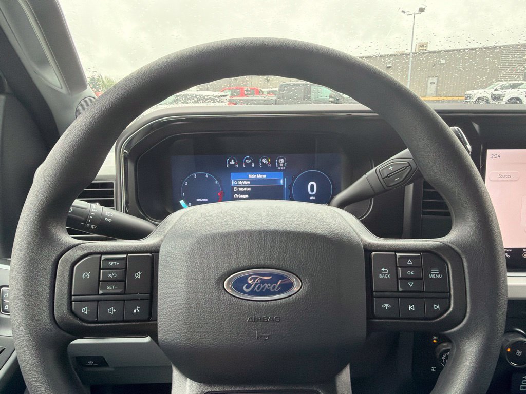 New 2026 Ford F250 XLT w/ XLT Premium Package AWD/4WD image 15