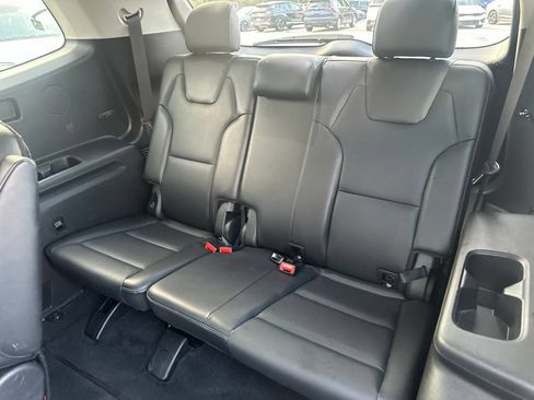 Used 2025 Kia Telluride S FWD image 30