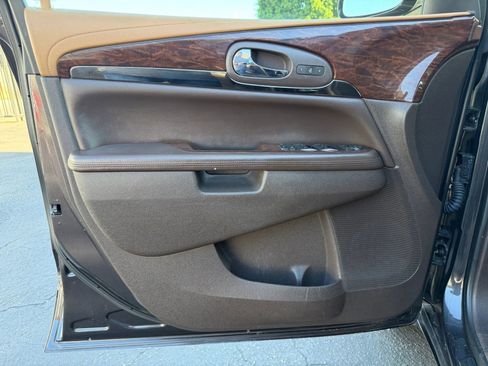 Used 2016 Buick Enclave Leather image 28