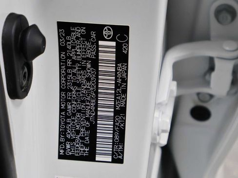 Used 2023 Toyota Corolla SE FWD image 39