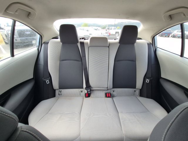 Used 2021 Toyota Corolla LE w/ Carpet Mat Package (TMS) FWD image 19