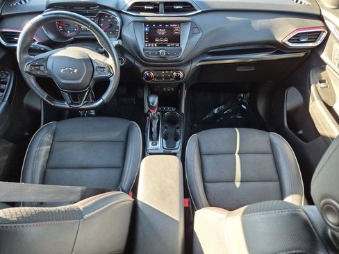 Used 2023 Chevrolet TrailBlazer RS FWD image 28