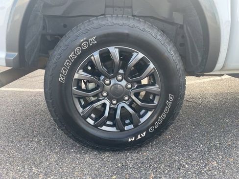 Used 2019 Ford Ranger XLT w/ Equipment Group 302A Luxury AWD/4WD image 5