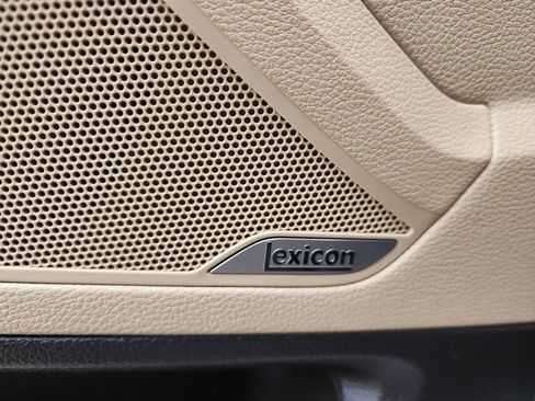 Used 2015 Hyundai Genesis 3.8 w/ Option Group 03 image 14