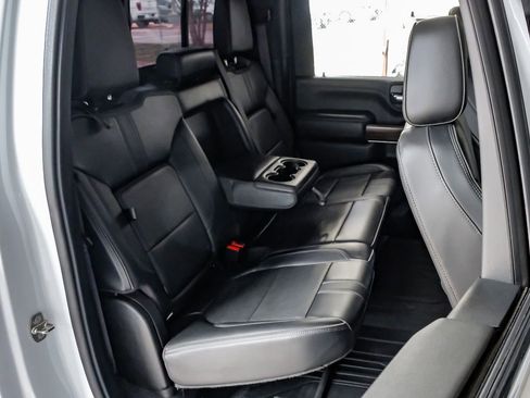 Used 2022 Chevrolet Silverado 3500 High Country image 33