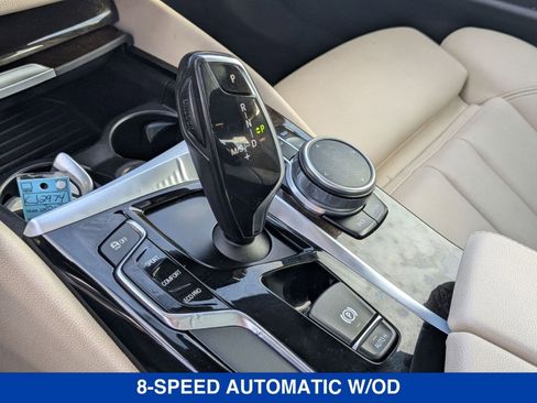 Used 2017 BMW 530i xDrive image 21