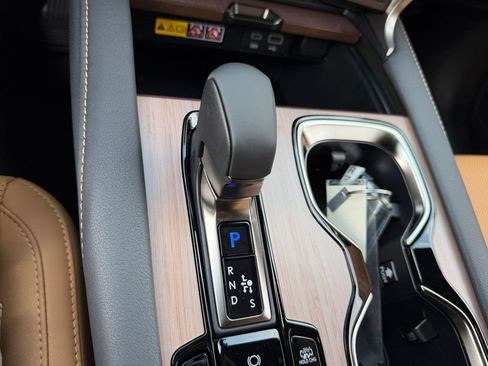 New 2026 Lexus RX 450h AWD image 21