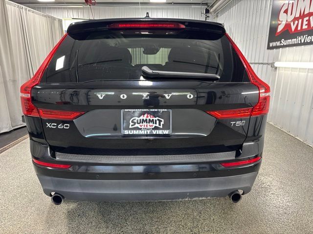 Used 2019 Volvo XC60 T5 Momentum w/ Multimedia Package AWD/4WD image 5