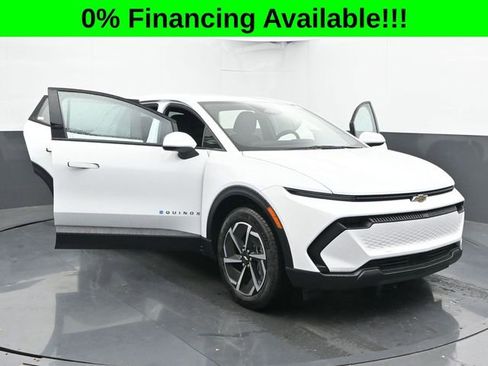 New 2026 Chevrolet Equinox EV LT image 41