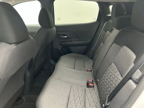 Used 2025 Nissan Kicks SV image 27