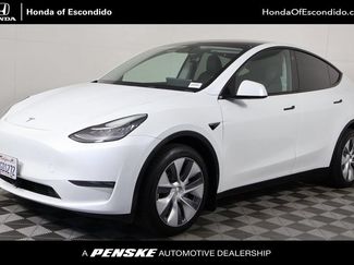 Used 2023 Tesla Model Y Long Range AWD/4WD video 1