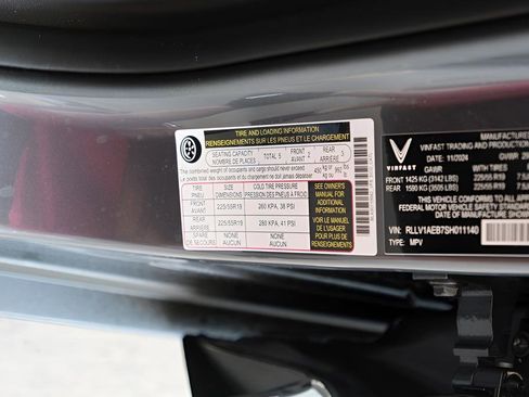 New 2025 VinFast VF 8 Eco AWD/4WD image 33