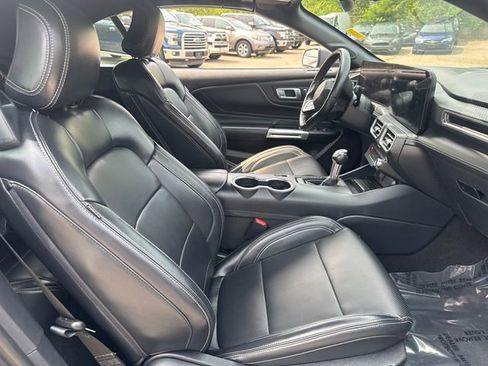 Used 2024 Ford Mustang Premium image 14