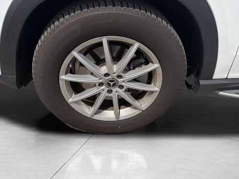 Certified 2026 Mercedes-Benz GLE 350 4MATIC image 9