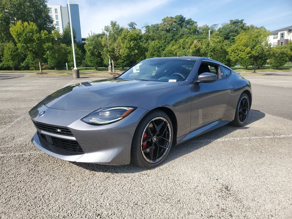 New 2027 Nissan Z Performance RWD image 2