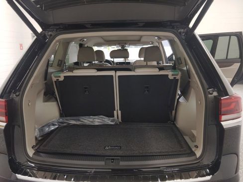 New 2026 Volkswagen Atlas SEL Premium R-Line AWD/4WD image 16