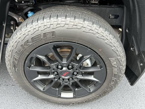 Used 2025 Toyota Tundra SR5 AWD/4WD image 10